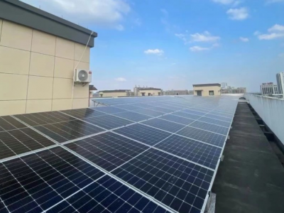 桐鄉(xiāng)區(qū)域多個(gè)屋頂光伏安裝完成